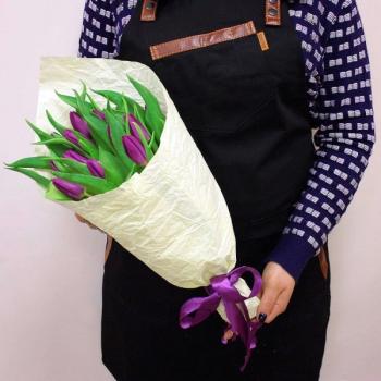 Фиолетовый тюльпан 15 шт артикул букета  125370